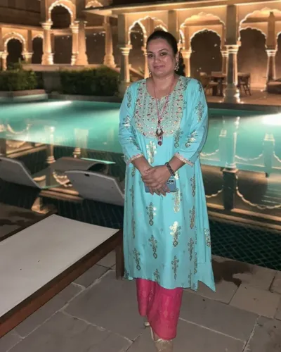 Shefali Sharma - Actor - Stars N Celebs